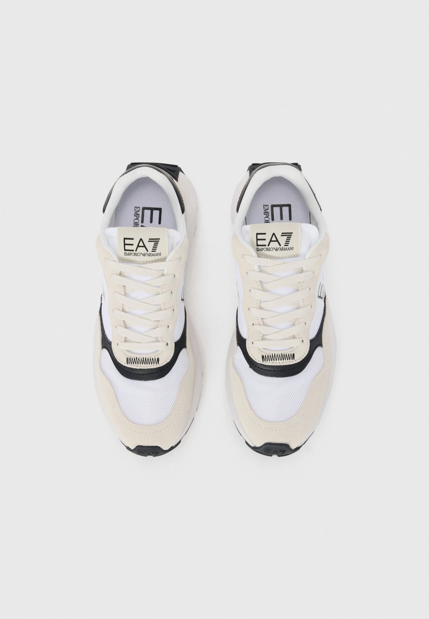 EA7 Emporio Armani WADER UNISEX - Trainers - White/black 6 EA7 Emporio Armani WADER UNISEX - Trainers - White/black - Image 4