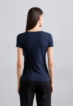 EA7 Emporio Armani Print T-shirt - Blue -Total Wear Store 00a1e6232aec44048ee3d71578d4182b