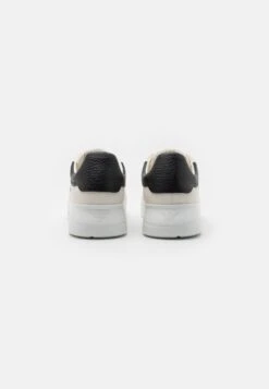 Emporio Armani Trainers - White -Total Wear Store 0196b08bfd004db78eed037f3638bb42
