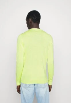 Emporio Armani Maglione - Jumper - Verde Lime 10 Emporio Armani Maglione - Jumper - Verde Lime -Total Wear Store 028cca9d56784abbbb6d1cc4f914f389