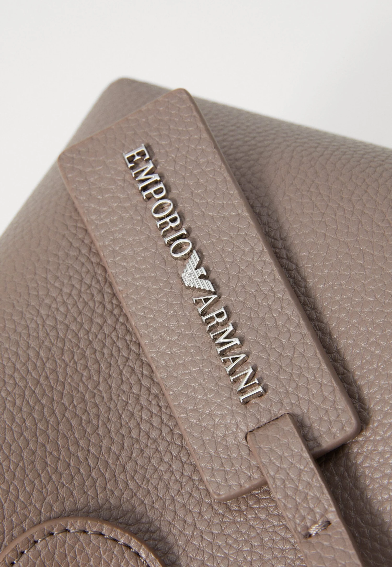 Emporio Armani BAG - Handbag - Taupe 7 Emporio Armani BAG - Handbag - Taupe - Image 5