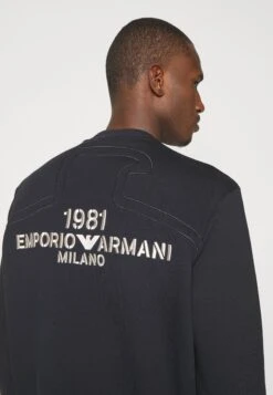 Emporio Armani Felpa - Sweatshirt - Blu Navy 15 Emporio Armani Felpa - Sweatshirt - Blu Navy -Total Wear Store 045f1808ea814c45bb2a81e1883133ad
