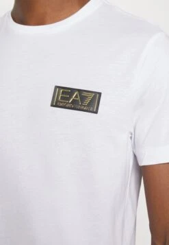 EA7 Emporio Armani Basic T-Shirt - Bianco -Total Wear Store 047618779e124b5fb2fc185208425b8c
