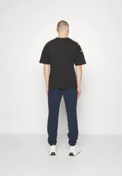 EA7 Emporio Armani Trouser - Tracksuit Bottoms - Blu Navy -Total Wear Store 05926190f47a4e38b84d911748f1525c