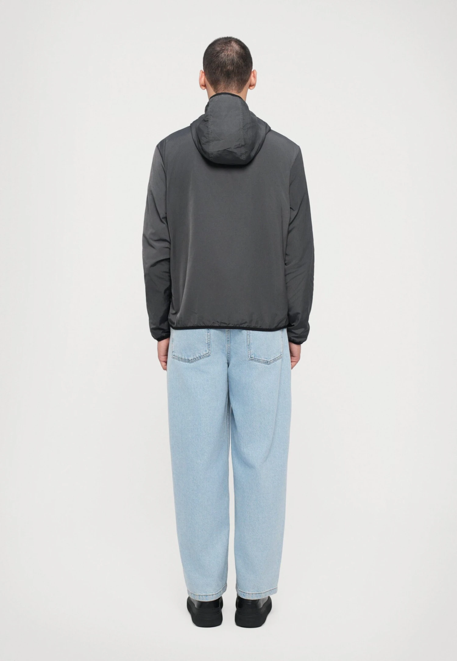 EA7 Emporio Armani TRAIN CORE JACKET - Light Jacket - Asphalt 5 EA7 Emporio Armani TRAIN CORE JACKET - Light Jacket - Asphalt - Image 3