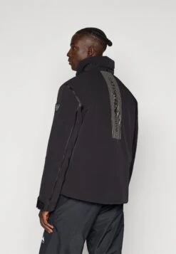 EA7 Emporio Armani CORTINA FASHION TORAY - Ski Jacket - Black -Total Wear Store 0a22e6848da34f4f96ad630329fe069c