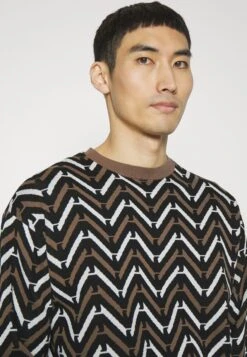 Emporio Armani Pullover - Jumper - A/O Eagle 11 Emporio Armani Pullover - Jumper - A/O Eagle -Total Wear Store 0bb08f37c2754b6483d2000f8de43dea