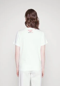 Emporio Armani Print T-Shirt - Bianco Ottico -Total Wear Store 0cb16e971ebc4b47b29a29ec30e02733