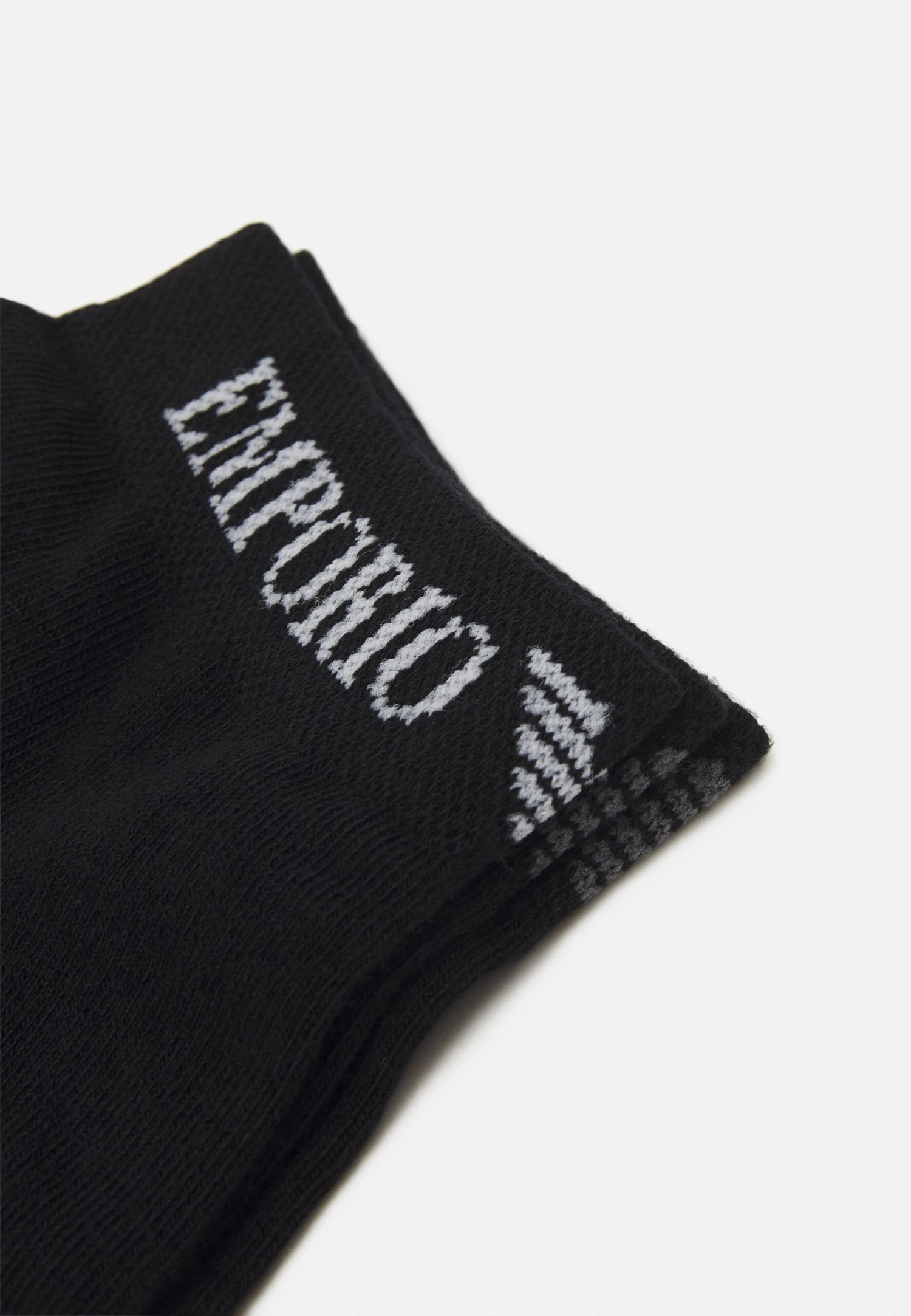 Emporio Armani 3 Pack Sneaker Socks - Socks - Nero/Black 4 Emporio Armani 3 Pack Sneaker Socks - Socks - Nero/Black - Image 2