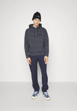 Emporio Armani Pantaloni - Trousers - Asfalto -Total Wear Store 0d58ddd4bb3341f3809ed8e620720d08