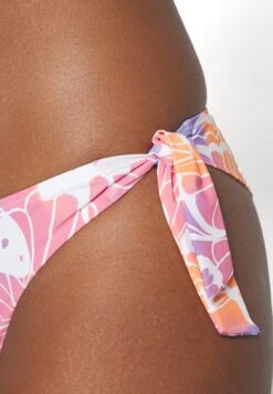 EA7 Emporio Armani Water Sports Graphic Triangle Set - Bikini - Bianco/Arancio -Total Wear Store 0d5ed68a6bbe4866a52c85d917b06e3f