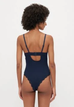 Emporio Armani Body - Marine -Total Wear Store 0d7f01a6e96b4084845c1e8b59a0fe49