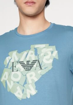 Emporio Armani Print T-Shirt - Azzurro 13 Emporio Armani Print T-Shirt - Azzurro -Total Wear Store 0f7d72b2190342dd9d8a71db677dc5d0