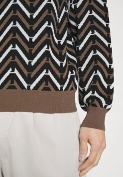 Emporio Armani Pullover - Jumper - A/O Eagle 13 Emporio Armani Pullover - Jumper - A/O Eagle -Total Wear Store 1098e19b24cd44b79e829543dc5bca35