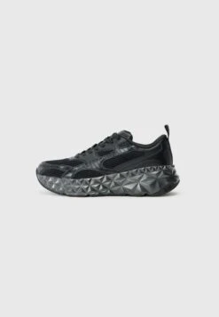 EA7 Emporio Armani KOBRA TECH UNISEX - Trainers - Triple Black/shiny Black