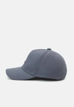 Emporio Armani Unisex - Cap - Navy Blue 8 Emporio Armani Unisex - Cap - Navy Blue -Total Wear Store 10c3bcb8f05547758a1e9c6c96dee5da