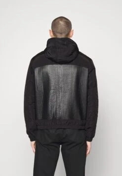 Emporio Armani Blouson - Leather Jacket - Nero 10 Emporio Armani Blouson - Leather Jacket - Nero -Total Wear Store 11ad6c1e4bc84c22bcab8c920042620e