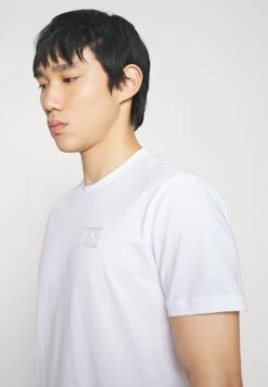EA7 Emporio Armani Basic T-Shirt - White -Total Wear Store 1455bee69a2c4a86bf3cbd3c8c257860