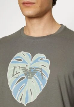 Emporio Armani Print T-Shirt - Grey -Total Wear Store 14824b608e144e41bc79685a0e14af14