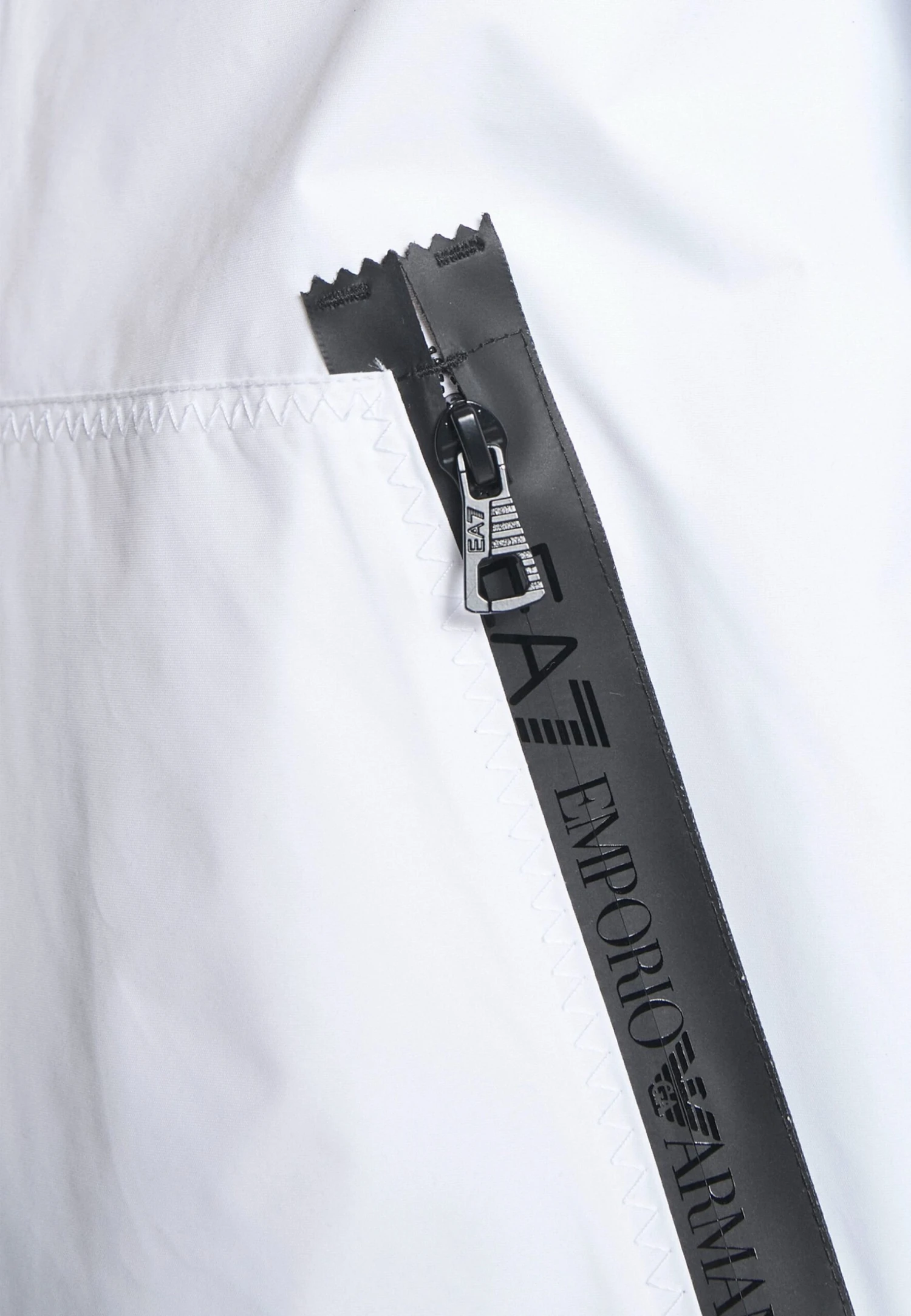 EA7 Emporio Armani Bomber Jacket - White 7 EA7 Emporio Armani Bomber Jacket - White - Image 5