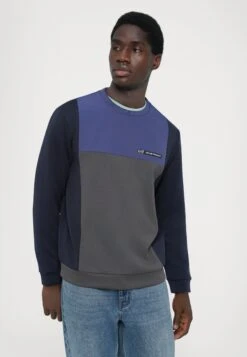 EA7 Emporio Armani TRAIN ATHLETIC - Sweatshirt - Blue 15 EA7 Emporio Armani TRAIN ATHLETIC - Sweatshirt - Blue -Total Wear Store 154493c6ae244283904d5c0890f53d1d