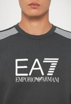 EA7 Emporio Armani TRAIN LINES - Sweatshirt - Asphalt -Total Wear Store 15c973bd281b4e49b118aab1c982b45f