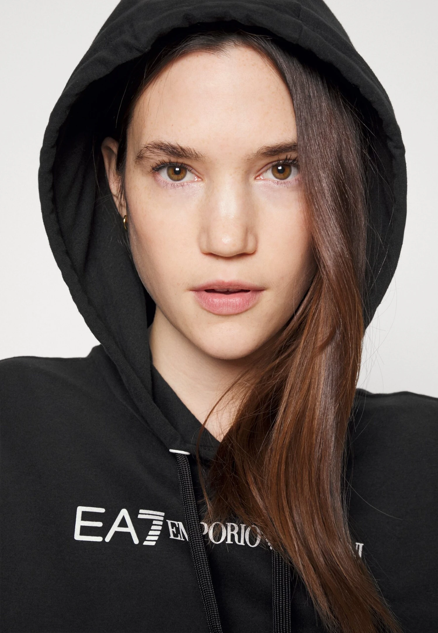 EA7 Emporio Armani Sweatshirt - Black/White 6 EA7 Emporio Armani Sweatshirt - Black/White - Image 4