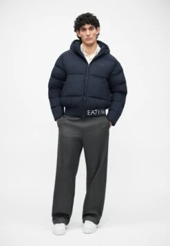 EA7 Emporio Armani MOUNTAIN JACKET BIG LOGO - Winter Jacket - Blue -Total Wear Store 15fd2a67d6cb49fbbd2cd282222a249e