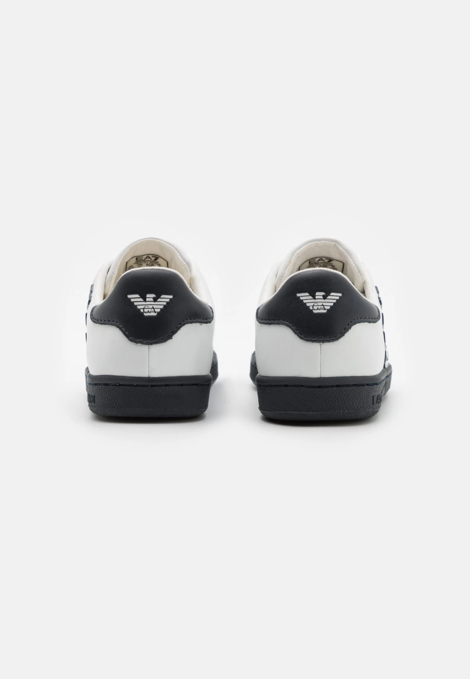 EA7 Emporio Armani Unisex - Trainers - White/Blue 5 EA7 Emporio Armani Unisex - Trainers - White/Blue - Image 3