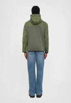 EA7 Emporio Armani LOGO SERIES HOODIE GRAPHIC - Sweatshirt - Beetle -Total Wear Store 1a40a2f2cedd460b99c067b6c839ba1c