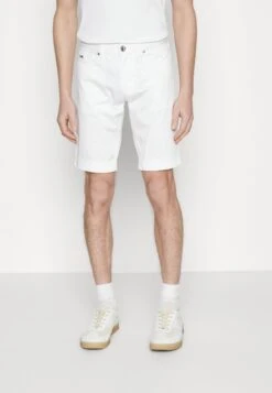 Emporio Armani Shorts - Bianco Ottico