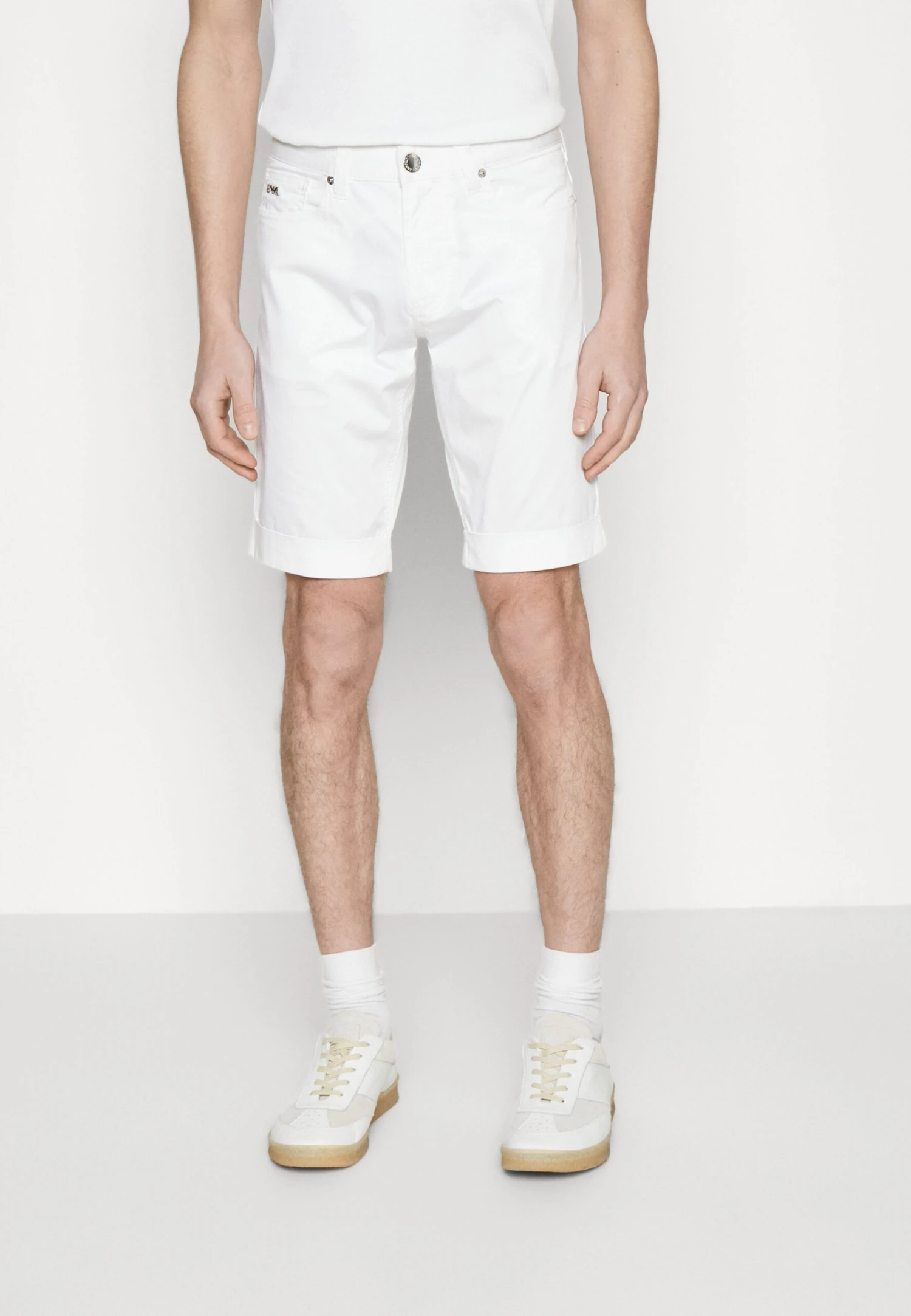 Emporio Armani Shorts - Bianco Ottico 3 Emporio Armani Shorts - Bianco Ottico