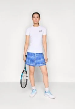 EA7 Emporio Armani TENNIS PRO FREESTYLE SKIRT - Sports Skirt - Blue 11 EA7 Emporio Armani TENNIS PRO FREESTYLE SKIRT - Sports Skirt - Blue -Total Wear Store 1c034fdfb04c44028ae2e704034cd9c9