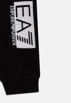 EA7 Emporio Armani Visibility Unisex - Tracksuit Bottoms - Nero -Total Wear Store 1cbdb78c88da4e7c8cf1d511726b9a4b