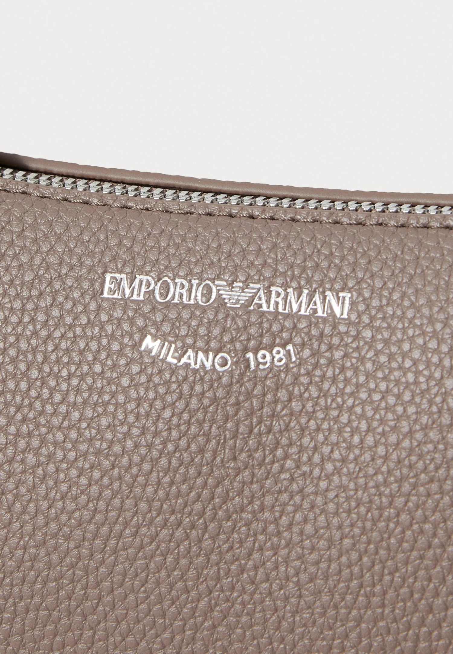 Emporio Armani MINI BAG - Cross Body Bag - Taupe 6 Emporio Armani MINI BAG - Cross Body Bag - Taupe - Image 4