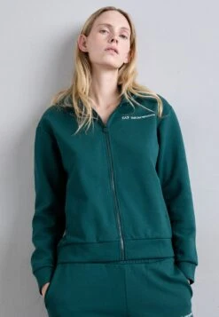 EA7 Emporio Armani TRACKSUIT - Tracksuit - Ponderosa Pine -Total Wear Store 1dade911817b46858109aa8daf65e290