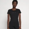 Emporio Armani Pyjama Top - Nero -Total Wear Store 1e21016a3b3c41d988438ffc2fbeb34c