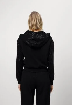 EA7 Emporio Armani Sweatshirt - Sweatshirt - Black 10 EA7 Emporio Armani Sweatshirt - Sweatshirt - Black -Total Wear Store 1e590dba78fd46aead644e55b770acb9