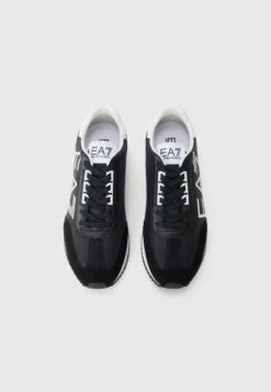 EA7 Emporio Armani UNISEX - Trainers - White/black Eagle 11 EA7 Emporio Armani UNISEX - Trainers - White/black Eagle -Total Wear Store 20bc4078caea4a83a55e6b482b8595ea