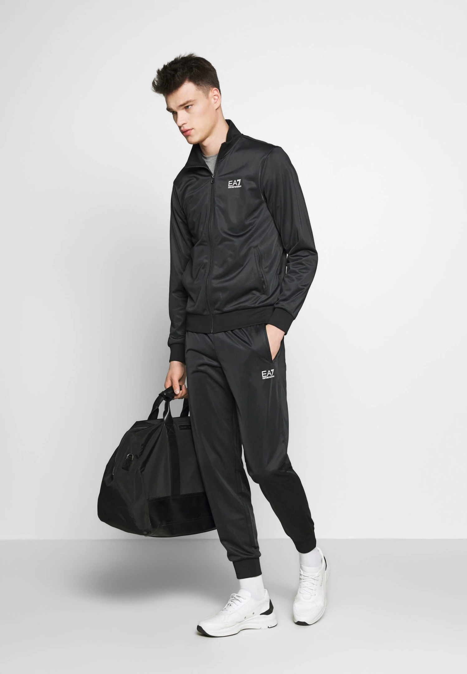 EA7 Emporio Armani Set - Tracksuit - Black 4 EA7 Emporio Armani Set - Tracksuit - Black - Image 2