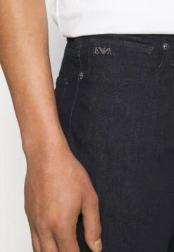 Emporio Armani 5 Pockets Pant - Slim Fit Jeans - Denim Blu -Total Wear Store 2149949f3c484d9086c8273145567252