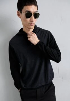 Emporio Armani Jumper - Dark Grey/black -Total Wear Store 21e879c202af4e488ba30827ba0391a4