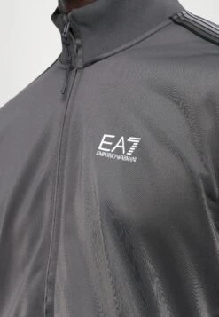 EA7 Emporio Armani TRAIN LINES SET - Tracksuit - Asphalt -Total Wear Store 2315c451521c4c049788ebc6a5bc00e4
