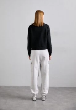 EA7 Emporio Armani TROUSER - Tracksuit Bottoms - Grey -Total Wear Store 2328867e11ab4aae92252dc80f8e6138