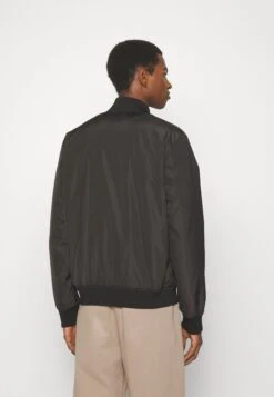 EA7 Emporio Armani Jacket - Bomber Jacket - Nero -Total Wear Store 239d4a8ab1ac43ba88e8384877cf6dd9