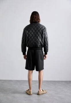 Emporio Armani BLOUSON JACKET - Leather Jacket - Black Beauty 11 Emporio Armani BLOUSON JACKET - Leather Jacket - Black Beauty -Total Wear Store 278c1b7ac51748eda0a45fc3bdd5f41b