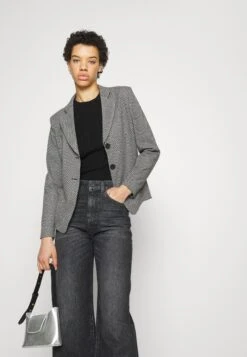 Emporio Armani Blazer - Nero -Total Wear Store 280f8c71a1754fe4b6d3416cb7bdb74e