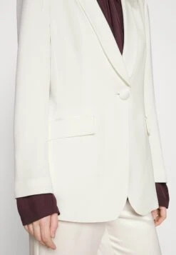 Emporio Armani Blazer - White -Total Wear Store 28236736733c433b8bdd756e543b1cb2