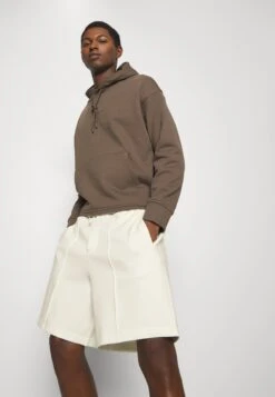 Emporio Armani Bermuda - Tracksuit Bottoms - Bianco Caldo -Total Wear Store 2824b39cadc64a3db03654731e680b77