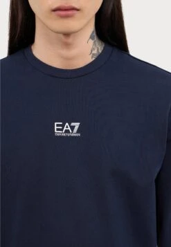 EA7 Emporio Armani TRAIN CORE - Sweatshirt - Armani Blue -Total Wear Store 2927e54aab014f3bbb259b8d43e4fb84